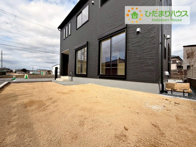 ひたちなか足崎20期　新築戸建　1号棟の庭|周辺には高い建物がないため、お庭には太陽の光が降り注ぎます♪