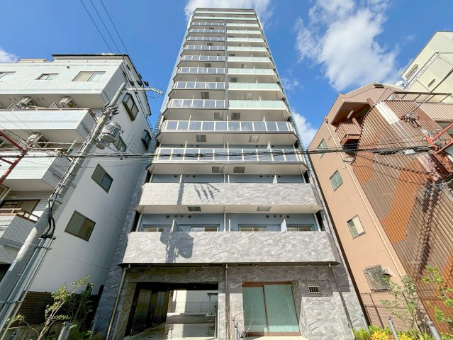 ファーストフィオーレ北大阪リアンの外観