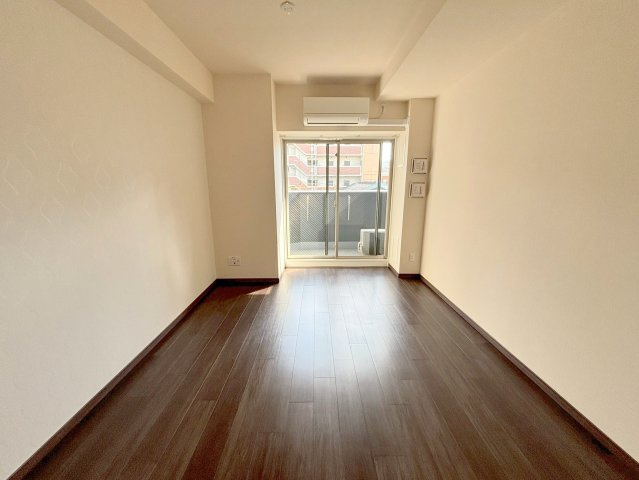 ファーストフィオーレ北大阪リアンの居間・リビング