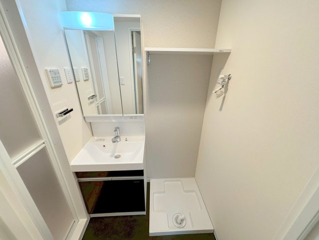 ファーストフィオーレ北大阪リアンの洗面所