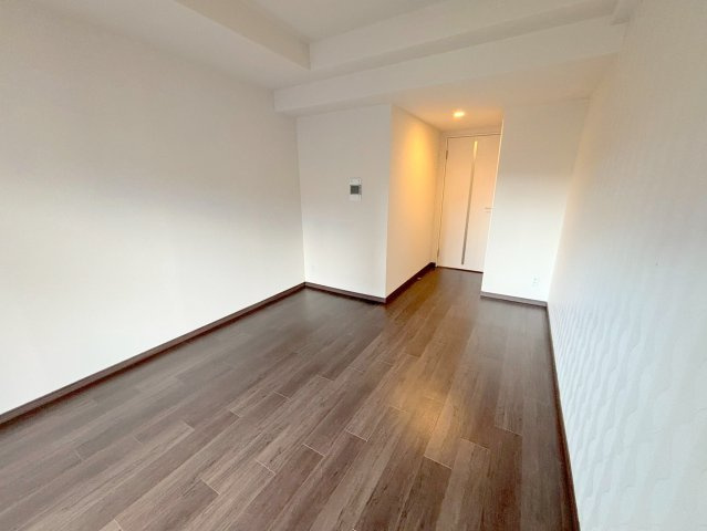 ファーストフィオーレ北大阪リアンの洋室