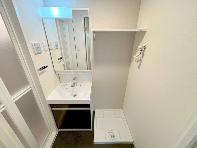 ファーストフィオーレ北大阪リアンの洗面所