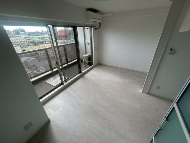 ゼニスレジデンス難波南の居間・リビング