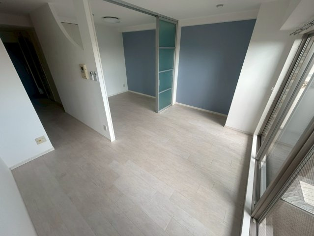 ゼニスレジデンス難波南の居間・リビング