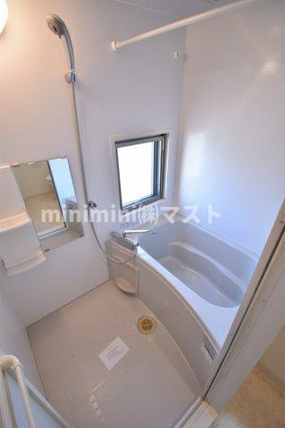 レジディア谷町の浴室