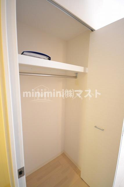 レジュールアッシュ心斎橋リュクスの収納