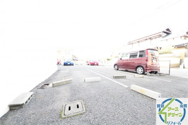 ラ・メゾンエスポワールの駐車場