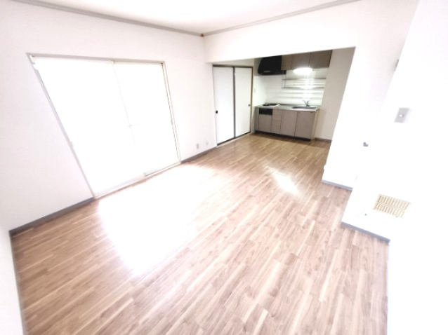 【居間・リビング】