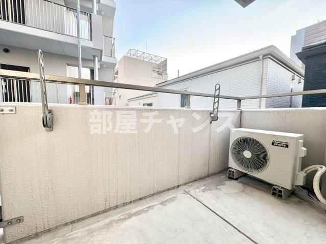 HF丸の内レジデンスのバルコニー