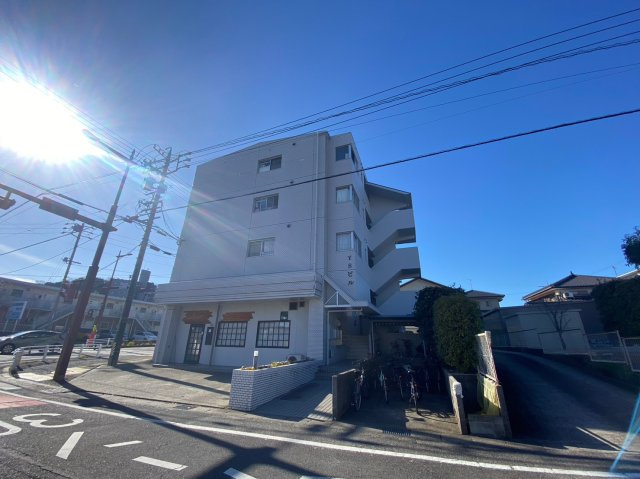 ＹＳビルの外観