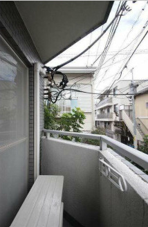 クレセール笹塚のバルコニー