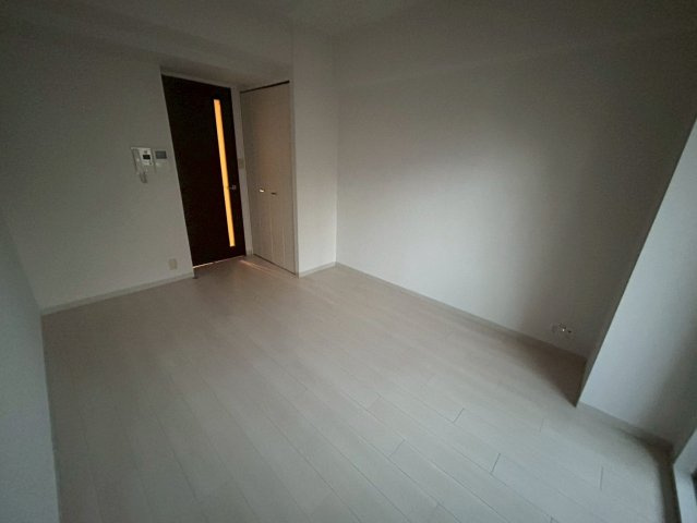 ウィルテラスなんば南の洋室