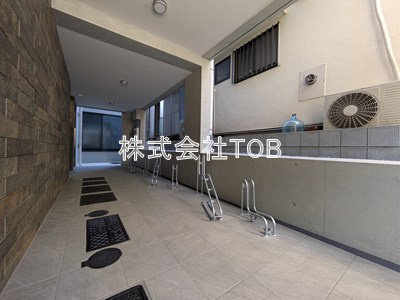 【ロビー】 | Fons Lucis Izumi-定借2年再契約型-