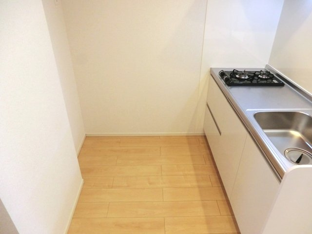 ベル　フォンティーヌの内装|★たっぷりと奥行きのあるキッチンスペースです。★