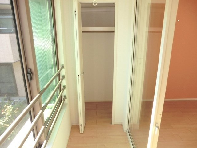 ベル　フォンティーヌの収納|★サンルーム側・収納クローゼットの画像です。★