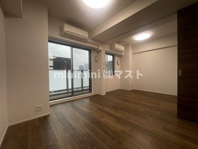 ノルデンハイム南森町の居間・リビング