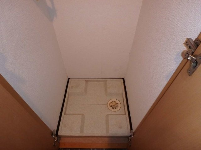 フェニックス高井戸南の設備|室内洗濯機置場