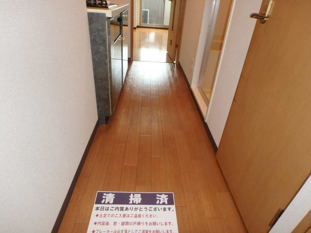 フェニックス高井戸南の玄関|ゆったりとした玄関です