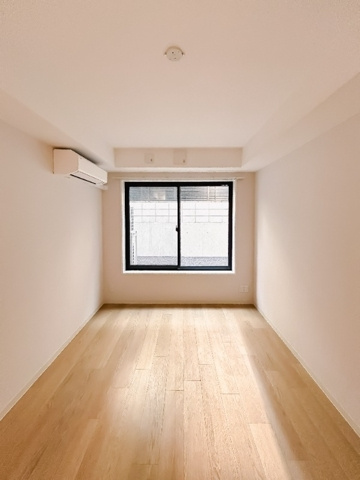 中野区沼袋２丁目の賃貸マンションの内装|明るい色調の室内です