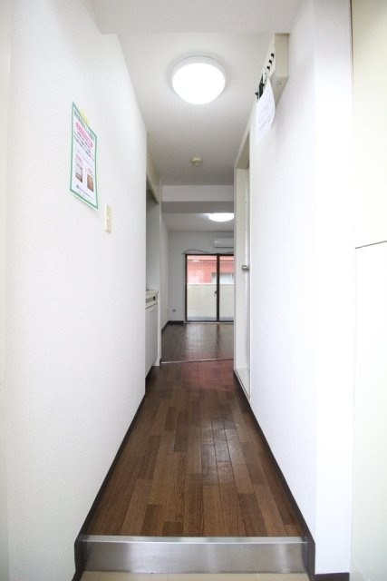 スカイコート荻窪Ⅱの玄関|シンプルで使いやすい玄関です