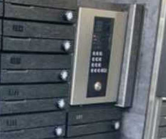 プラティーク代沢　築浅　礼金0　ネット無料のセキュリティ