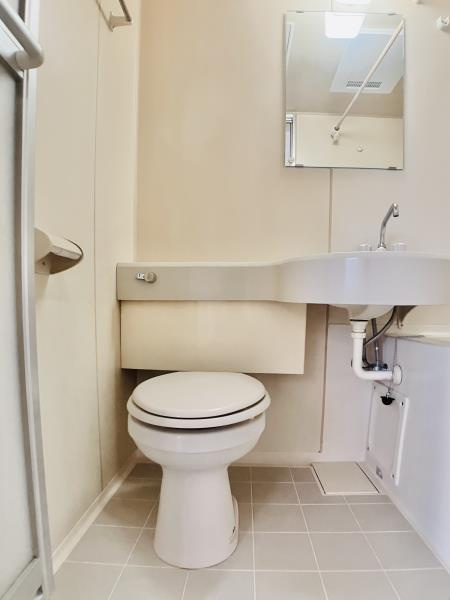 ベストワンのトイレ|ゆったりとした空間のトイレです