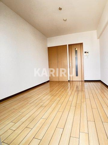 M’S FLATの居間・リビング