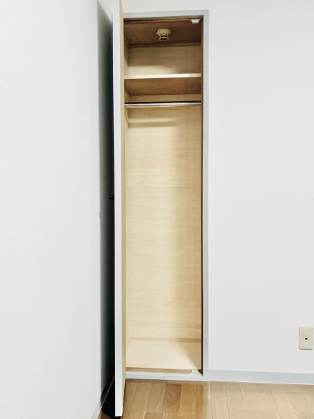 リシェス明大前の居間・リビング