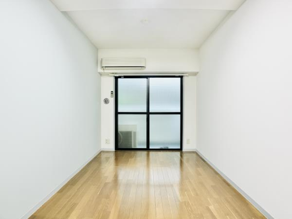 リシェス明大前の居間・リビング