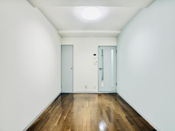 リシェス明大前の居間・リビング