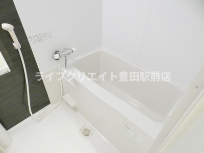 【浴室】 | サンシェンロンK