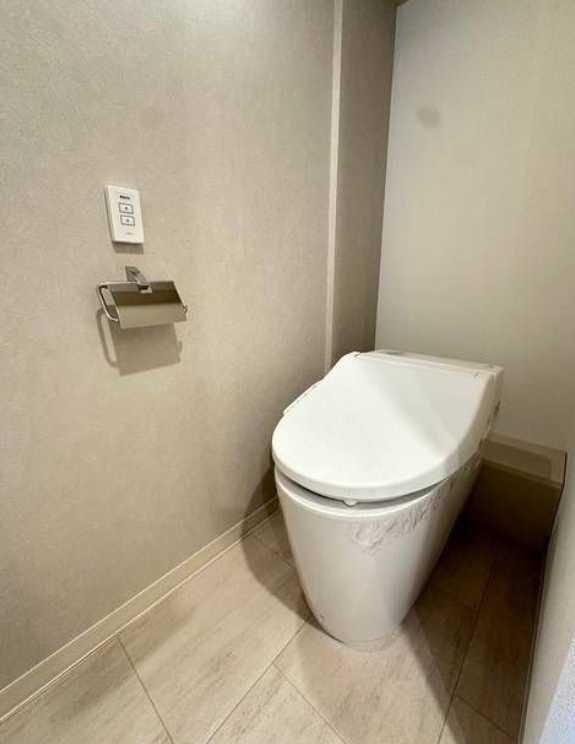 HF駒沢公園レジデンスTOWER　礼金0　高層階　駅近のトイレ