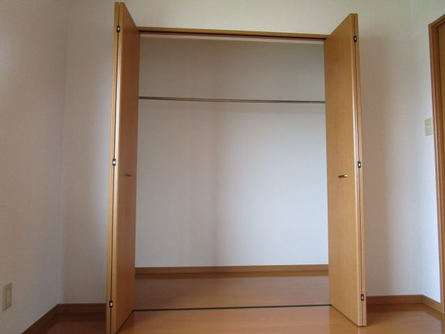 ハミングハイツの収納|収納スペース豊富です☆