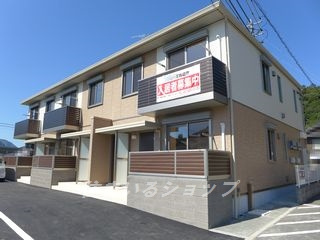 広島市安佐北区深川３丁目のアパート