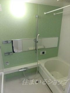 広島市安佐北区深川３丁目のアパートの浴室|追い焚き・浴室暖房乾燥機あり