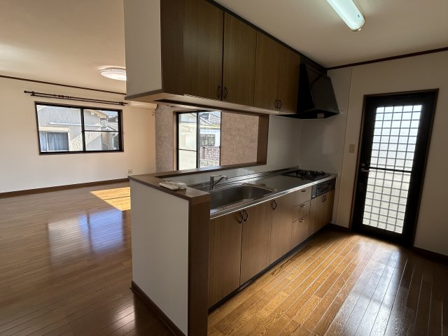 阿南市見能林町上かうや中古戸建のキッチン