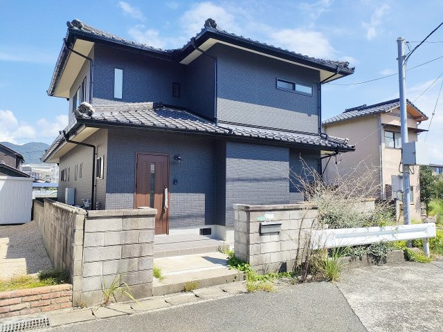 安岡駅前1丁目リフォーム済中古の外観