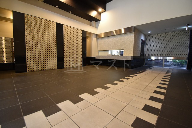 エステムエグゼ心斎橋のロビー