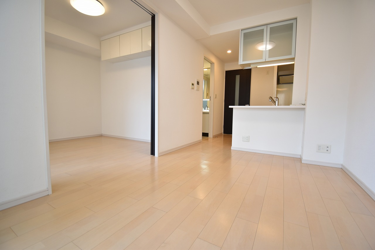 エステムエグゼ心斎橋の居間・リビング