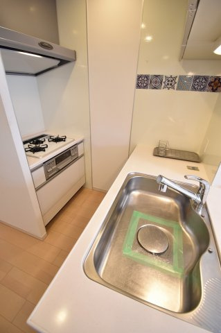 エステムエグゼ心斎橋のキッチン
