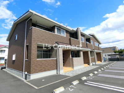 【外観】 | ラポームメゾンⅢ | ２０１５年築のアパートです。