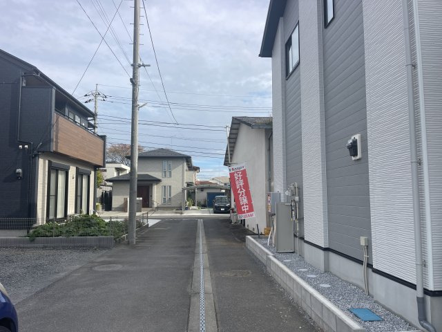 LIGARE下都賀郡壬生町40期　新築一戸建ての前面道路含む現地写真|前面道路含む現地写真です