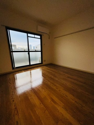 仲介手数料0！！セピアコートの居間・リビング