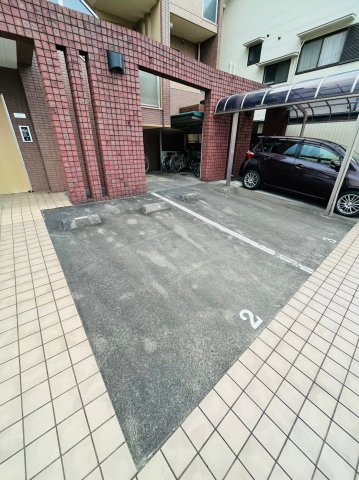 仲介手数料0！！セピアコートの駐車場