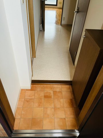 仲介手数料0！！セピアコートの玄関