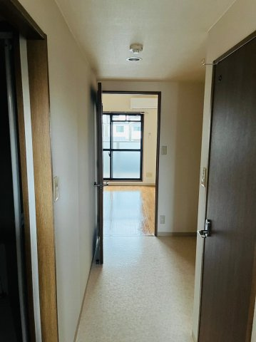 仲介手数料0！！セピアコートの居間・リビング