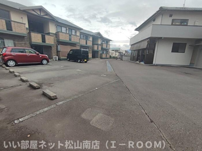 【駐車場】 | サンライズ　ハイツ　ＭＫ