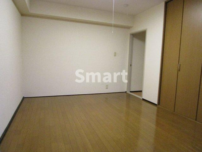 【洋室】 | フラットE