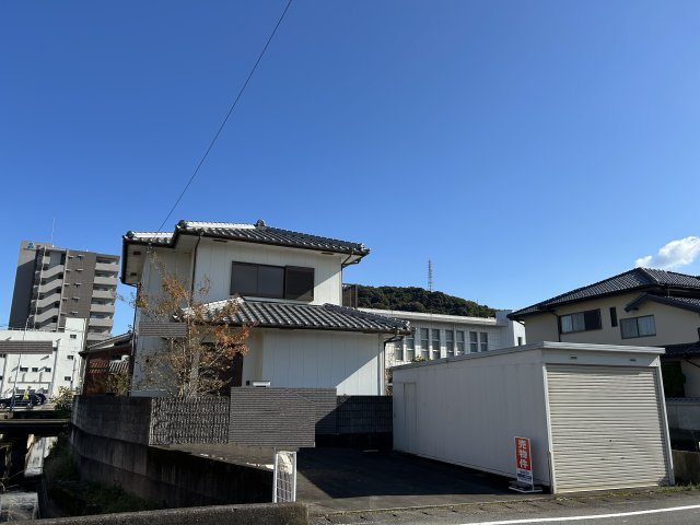 阿南市富岡町西池田口中古戸建の外観