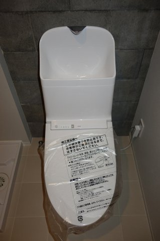 Decor Blocco Oyama Dueのトイレ